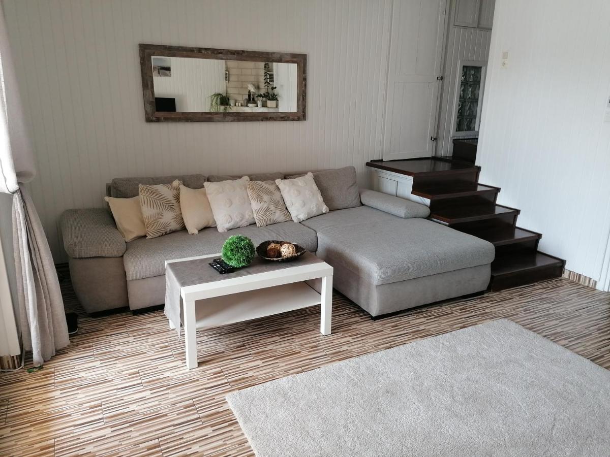 Balatonfuered Apartmanhaz Exteriör bild