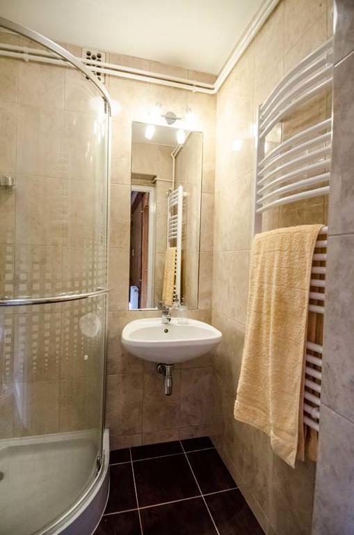 Balatonfuered Apartmanhaz Exteriör bild
