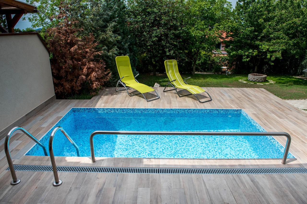 Balatonfuered Apartmanhaz Exteriör bild