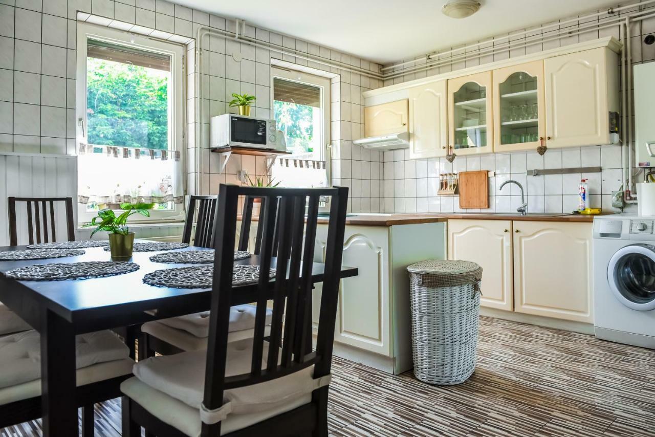 Balatonfuered Apartmanhaz Exteriör bild